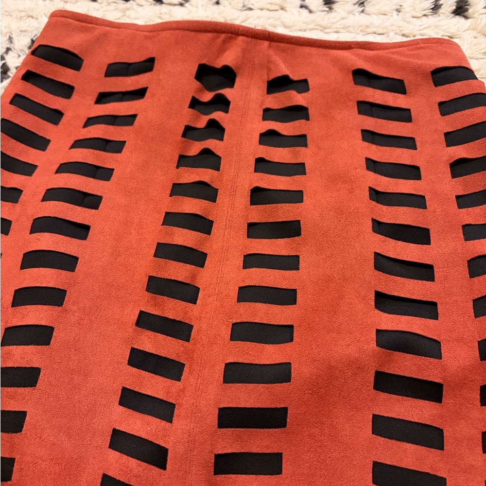 Burnt Orange and Black Patterned Pencil Skirt - Picture 5 of 9
